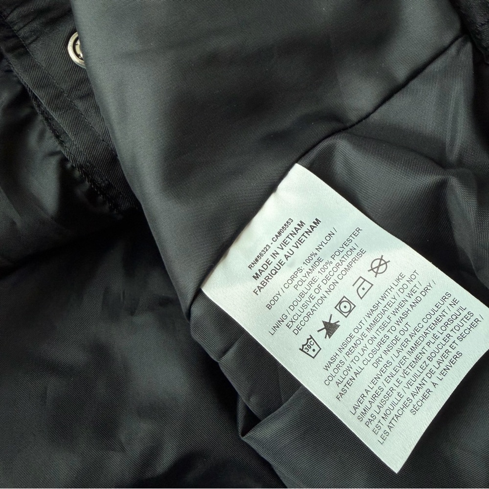 Nike Air Oversized Woven Bomber Jacket - Picture 11 of 12
